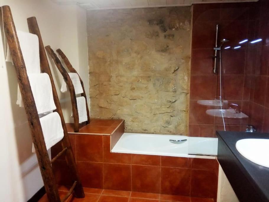 The Almond Tree Apartman Torre del Compte Kültér fotó